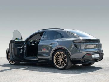 Porsche Macan Electrique Turbo — photo 5