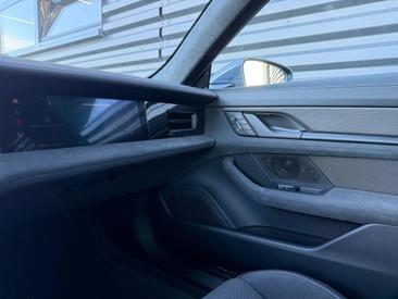 Porsche Taycan ph2 GTS — photo 31