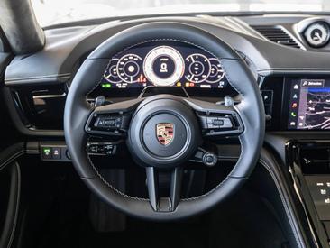 Porsche Panamera III GTS — photo 28
