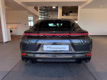 Porsche Panamera III 4 E-Hybrid — photo 4