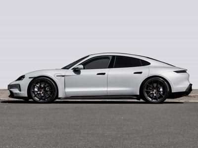 Porsche Taycan ph2 GTS