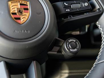 Porsche Panamera III GTS — photo 30