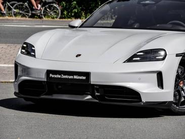 Porsche Taycan ph2 GTS — photo 7