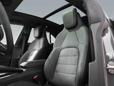 Porsche Macan Electrique Turbo — photo 15