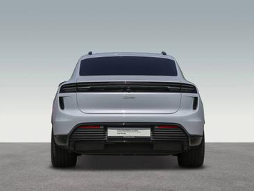 Porsche Macan Electrique Turbo — photo 5