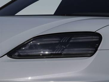 Porsche Macan Electrique Turbo — photo 6