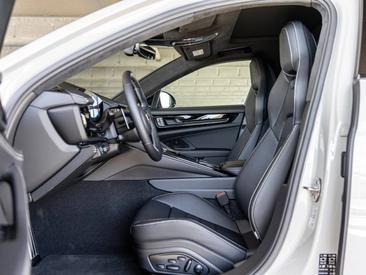 Porsche Panamera III GTS — photo 35