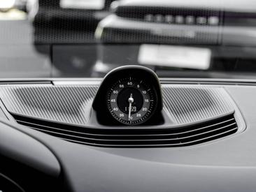 Porsche Taycan ph2 GTS — photo 12
