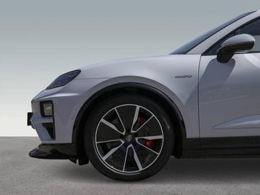 Porsche Macan Electrique Turbo — photo 10