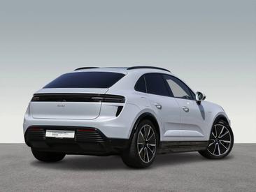 Porsche Macan Electrique Turbo — photo 15