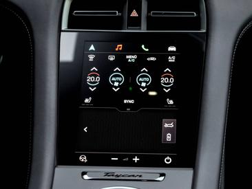 Porsche Taycan ph2 GTS — photo 24