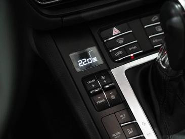 Porsche Macan GTS — photo 34