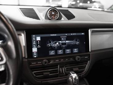 Porsche Macan GTS — photo 36
