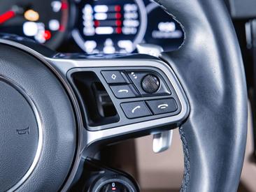 Porsche Cayenne III Coupé — photo 31