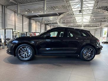 Porsche Macan S — photo 2