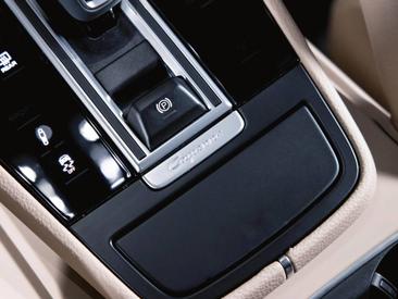 Porsche Cayenne III Coupé — photo 40