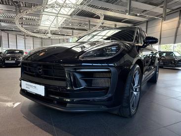 Porsche Macan S — photo 9