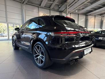 Porsche Macan S — photo 10