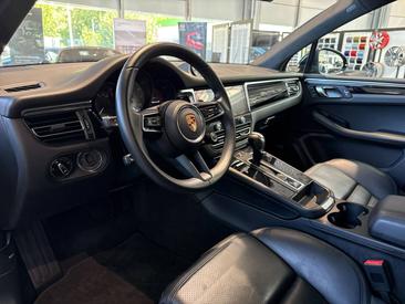 Porsche Macan S — photo 15