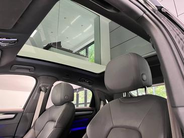 Porsche Cayenne III Coupé Platinum Edition — photo 26
