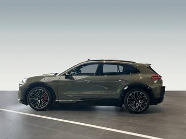 Porsche Cayenne E4 Turbo Electric — photo 2