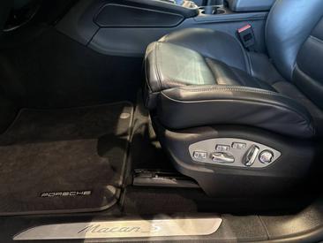 Porsche Macan S — photo 30