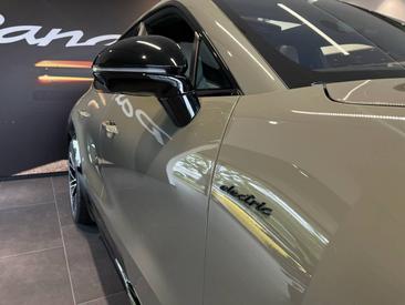 Porsche Cayenne E4 Turbo Electric — photo 12