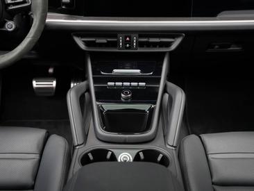 Porsche Cayenne III S Coupé — photo 22