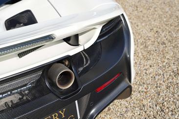 McLaren 675LT — photo 14