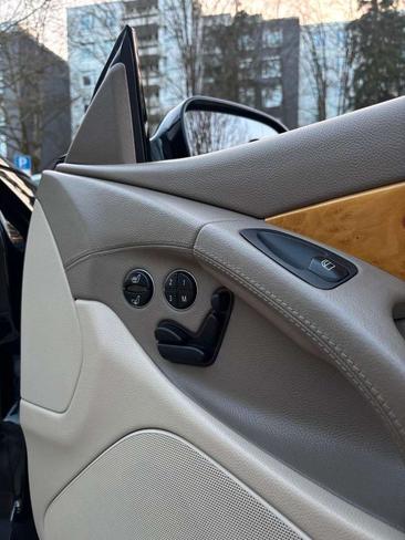 Mercedes SL 350 — photo 22