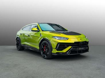 Lamborghini Urus Performante — photo 24