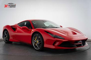 Ferrari F8 Tributo — photo 7
