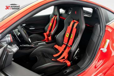 Ferrari F8 Tributo — photo 11