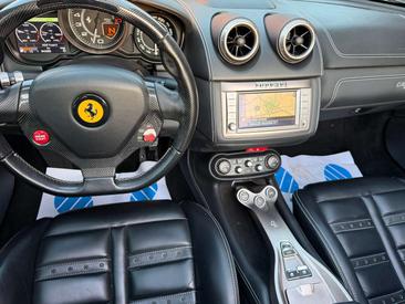 Ferrari California — photo 16