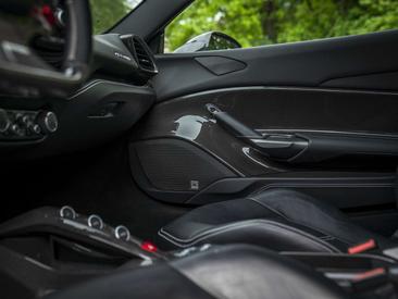 Ferrari 488 GTB — photo 9