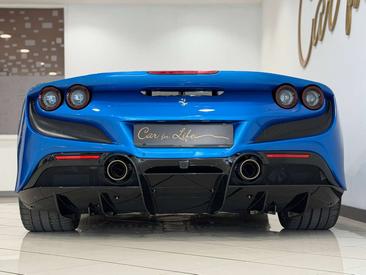 Ferrari F8 Tributo — photo 13