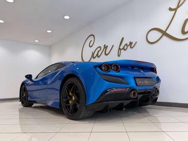 Ferrari F8 Tributo — photo 18