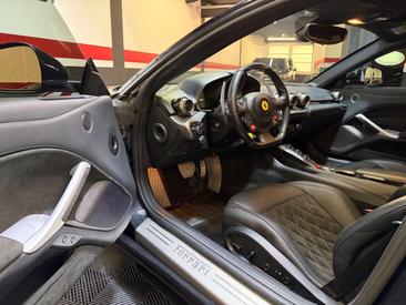 Ferrari F12 Berlinetta — photo 30