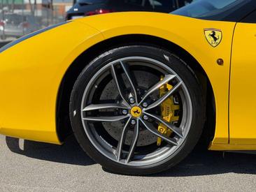 Ferrari 488 Spider — photo 7