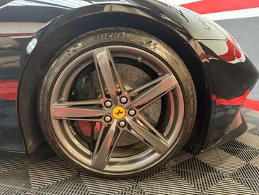 Ferrari F12 Berlinetta — photo 43