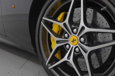 Ferrari California T — photo 22