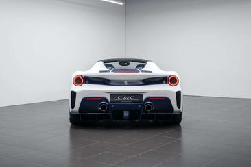 Ferrari 488 Spider — photo 3