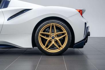 Ferrari 488 Spider — photo 13