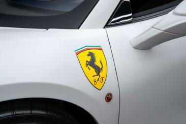 Ferrari 488 Spider — photo 14