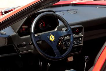 Ferrari 328 GTS — photo 13
