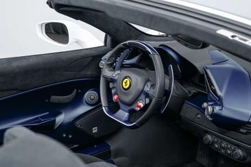 Ferrari 488 Spider — photo 22