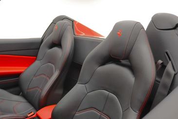 Ferrari 488 Spider — photo 21