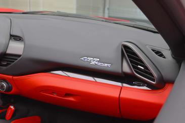 Ferrari 488 Spider — photo 22