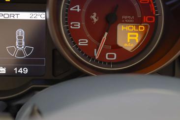 Ferrari California — photo 14