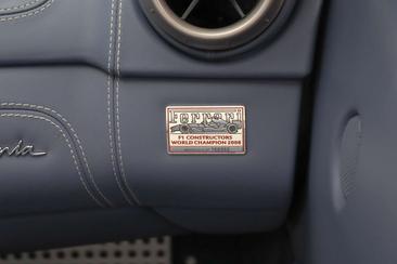 Ferrari California — photo 22